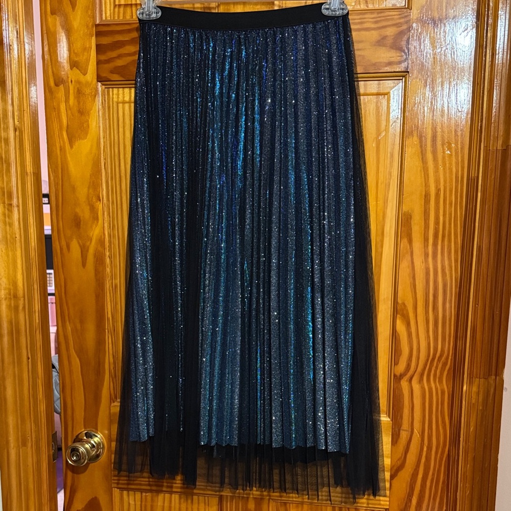 Black Sparkle Pleated Midi Skirt